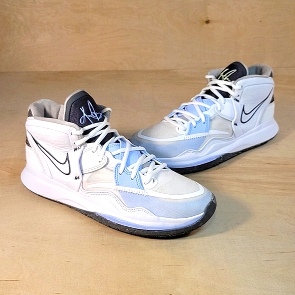 Nike Kyrie Infinity Smoke And Mirrors Basketball Shoes - Picture 5 of 9